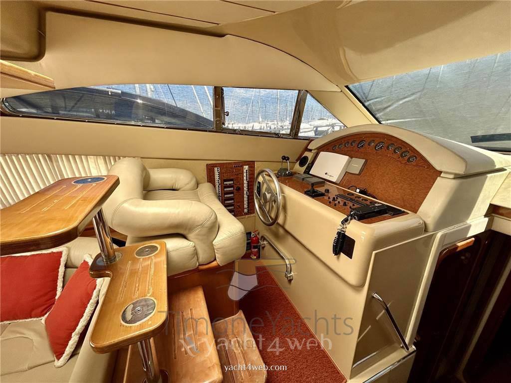 Ferretti yachts 46