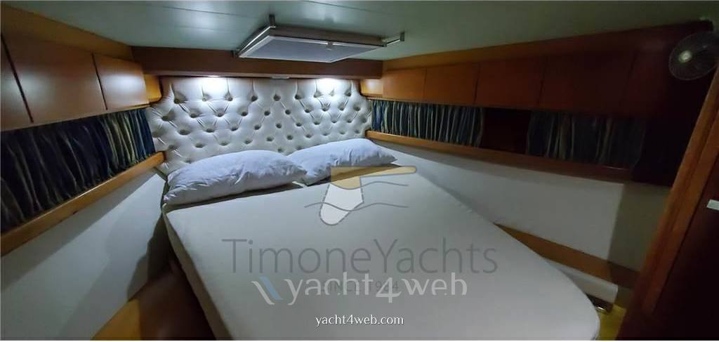 Raffaelli Typhoon fly 38