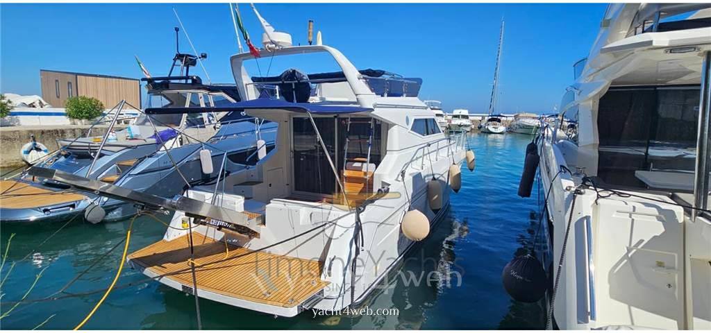 Raffaelli Typhoon fly 38 Flybridge