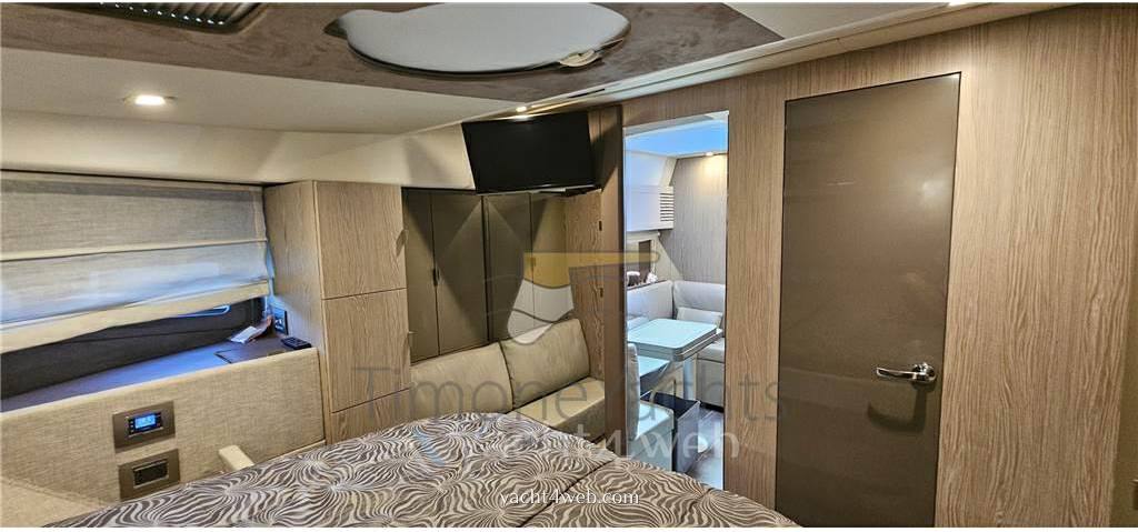 Cranchi M44 ht Hard top