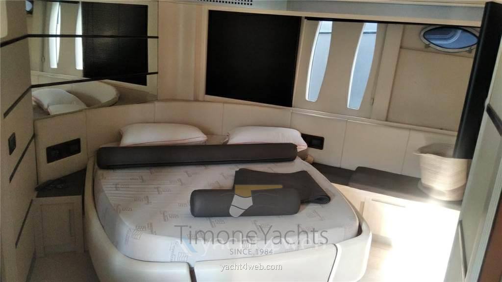 Pershing 62 barca a motore