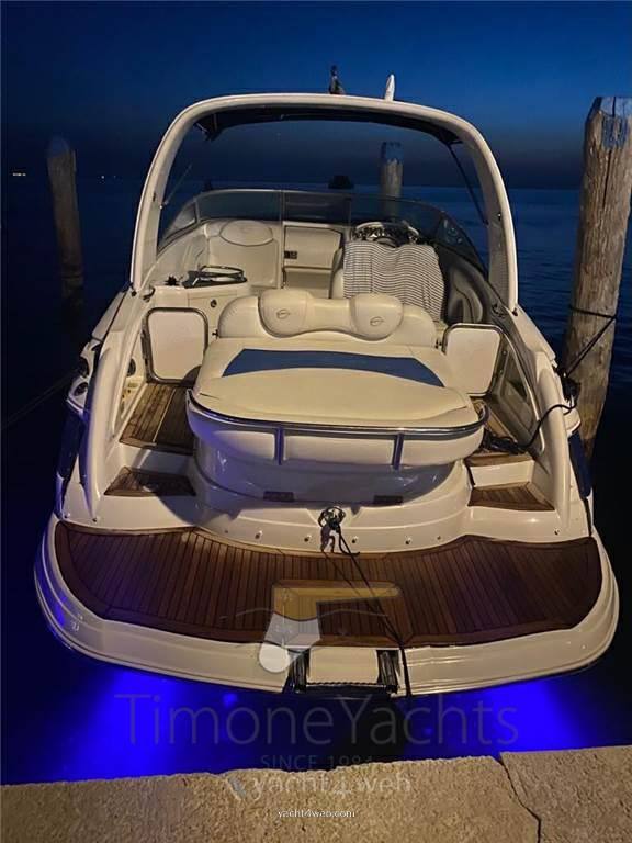 Crownline 315 scr Express cruiser used