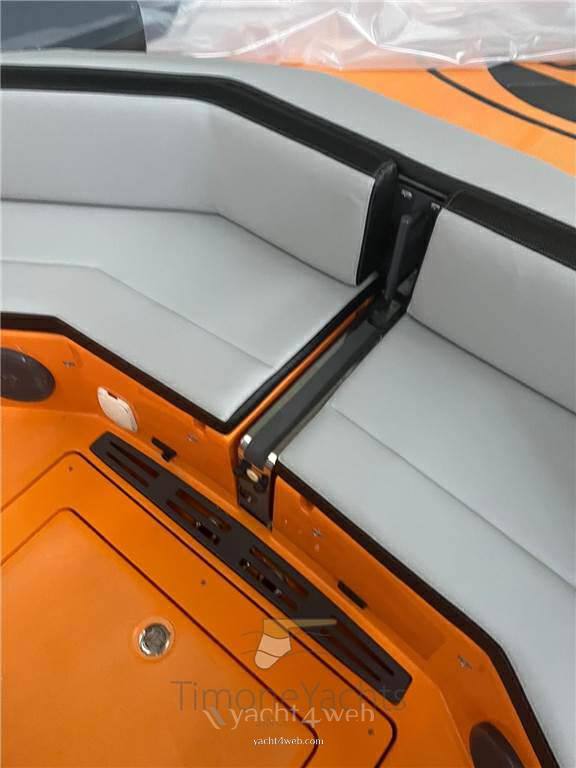 Sacs Strider s12 Bateau à moteur nouveau en vente