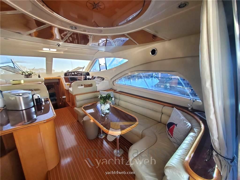 Raffaelli Compass rose occasion