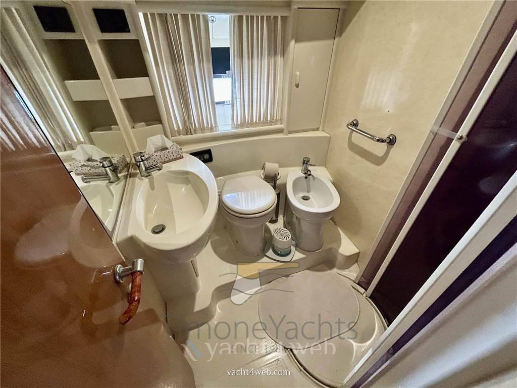 Ferretti yachts 46 occasion