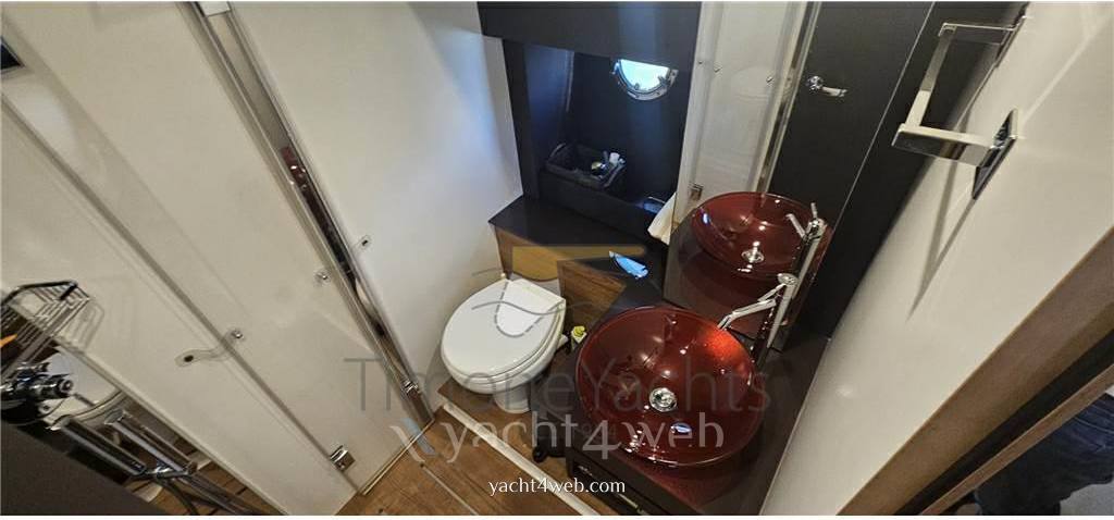 Cranchi M44 ht Bateau à moteur nouveau en vente