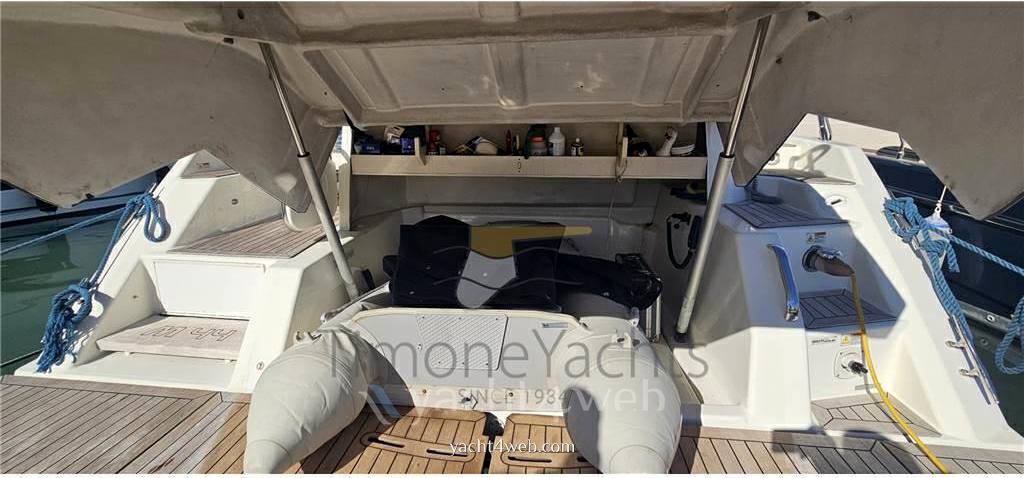 Cranchi M44 ht Photo