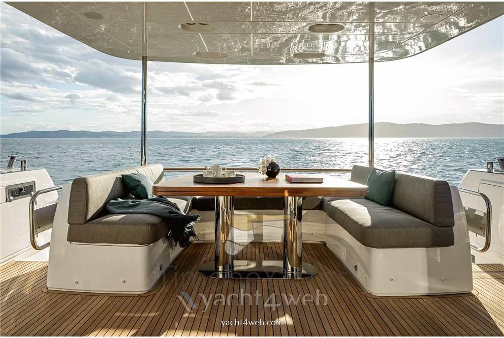 Azimut Magellano 66 occasion