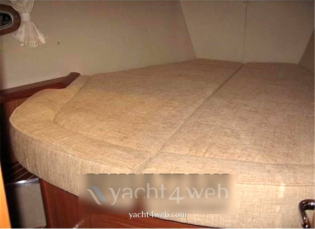 Bavaria 40 vision ̸ 2007