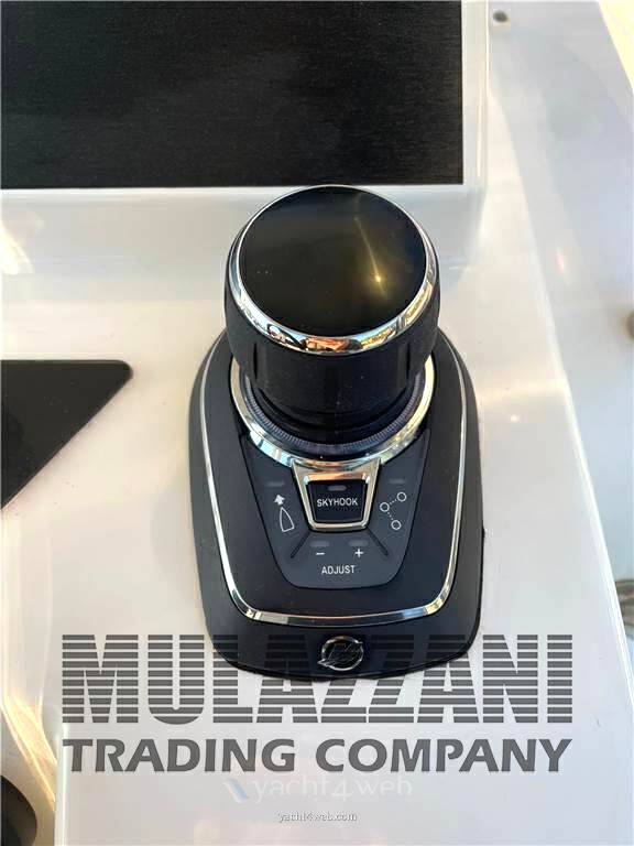 Beneteau Flyer 9 space deck