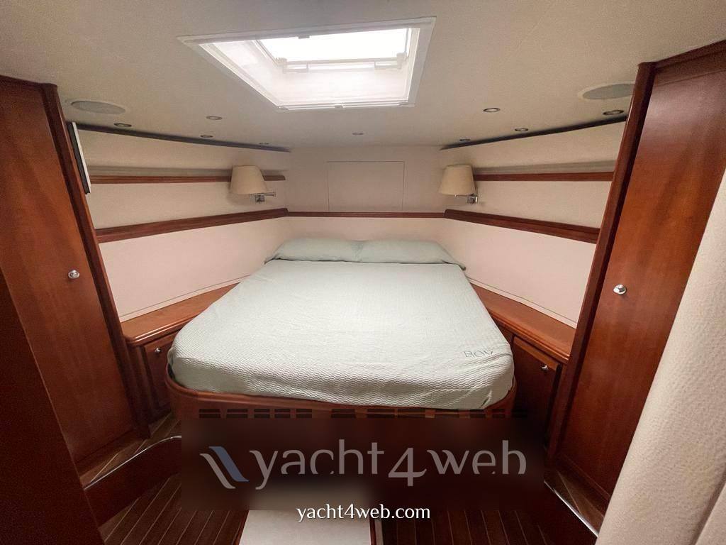 Bertram yacht 630 convertible