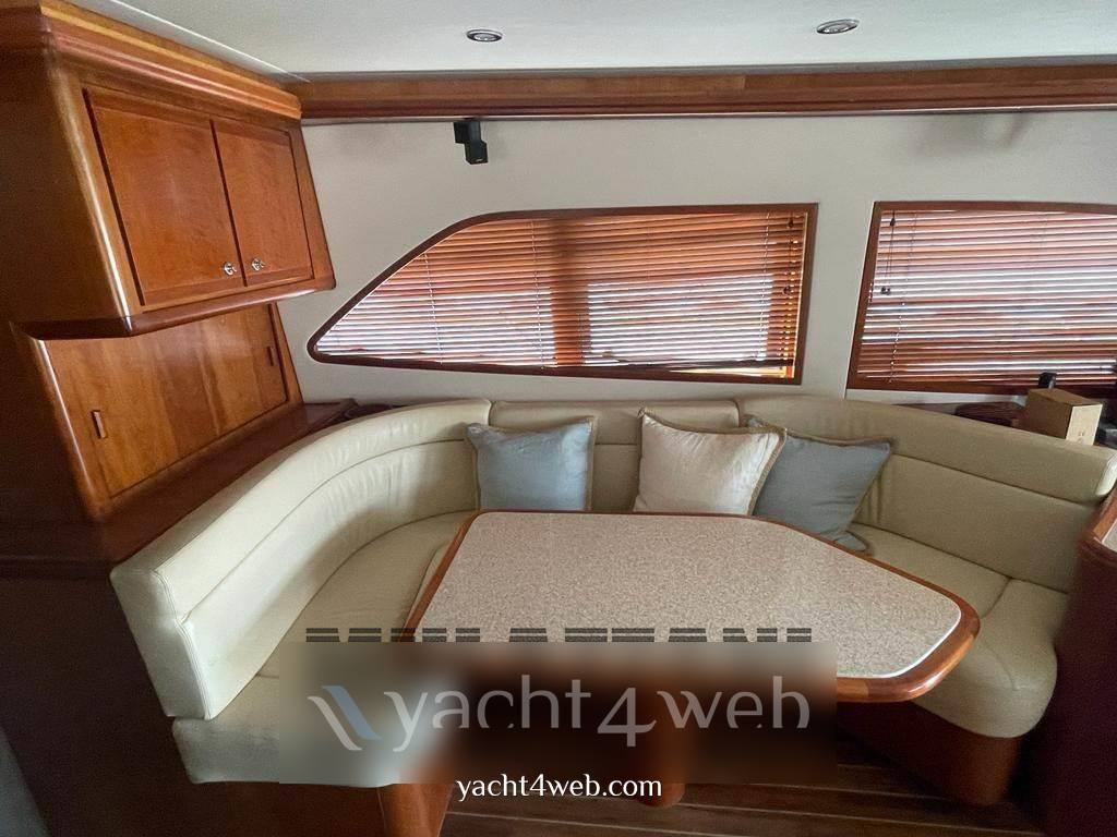 Bertram yacht 630 convertible