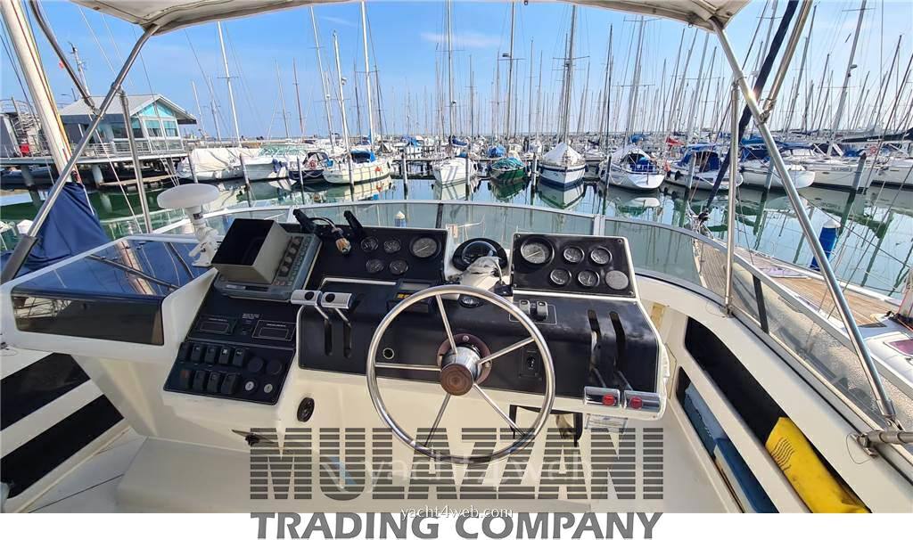 Carver boat 356 aft cabin m ̸ y