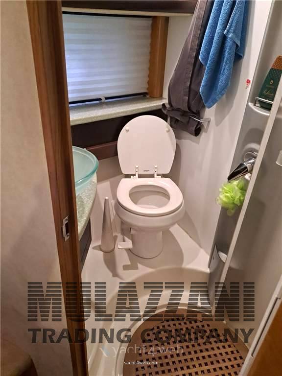 Cranchi Mediterranee 47 hard top