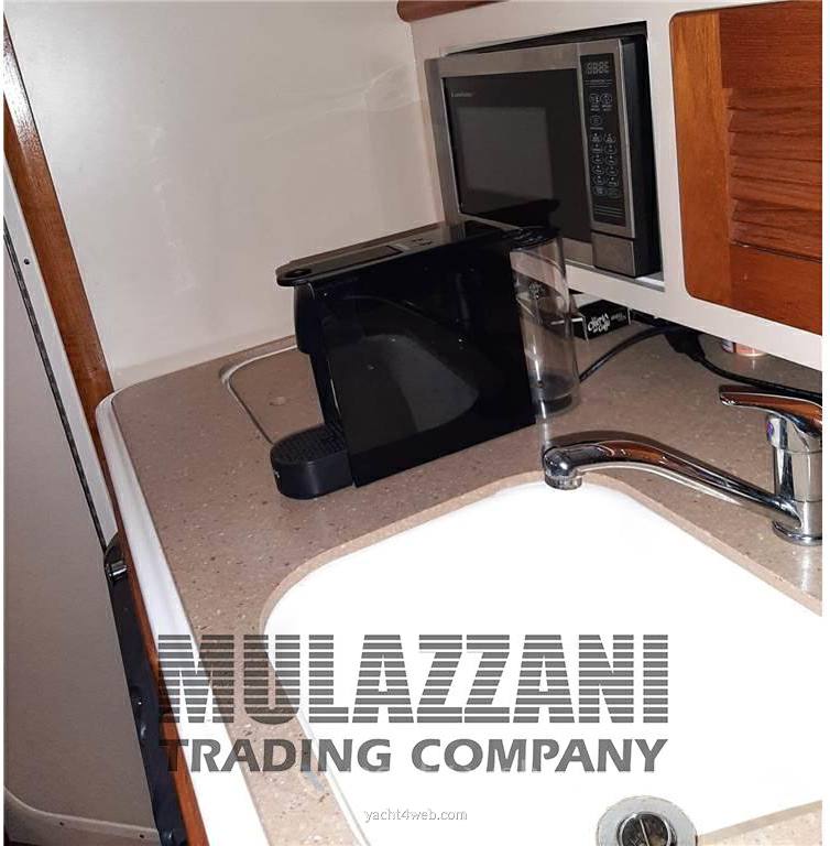 Pursuit Os 335 offshore