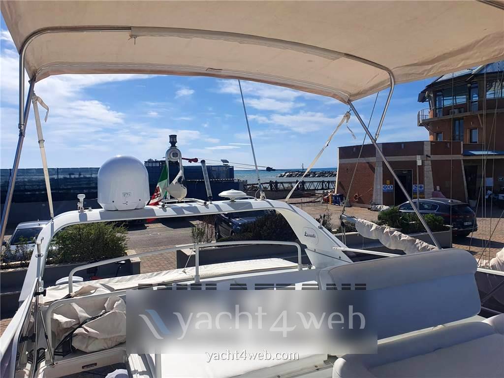 Raffaelli Levante 43 fly