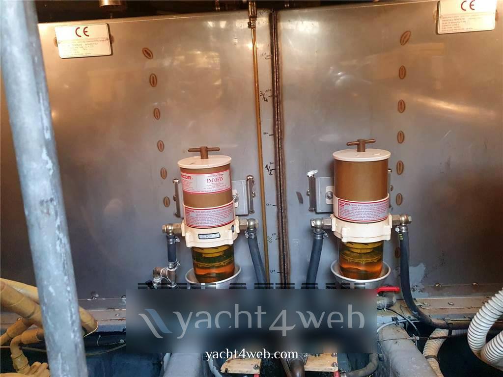 Raffaelli Levante 43 fly