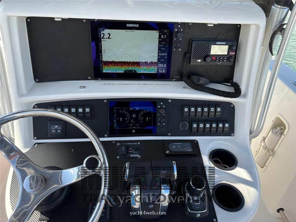 Boston whaler 270 outrage