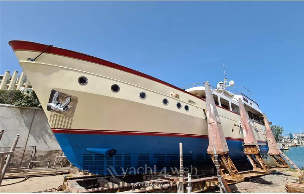 Gebr. schurenstedt Motor yacht gaia