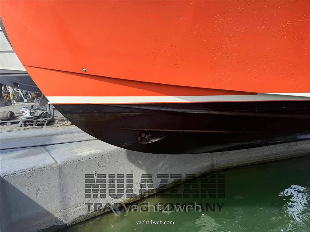 Mochi craft Mochi 44 dolphin