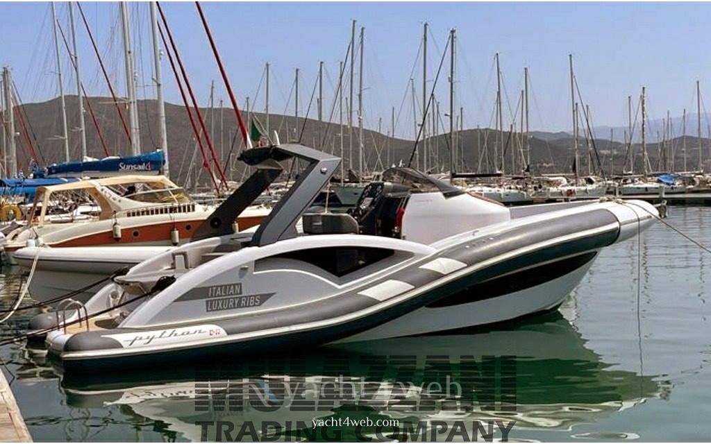 Python yacht Python c33