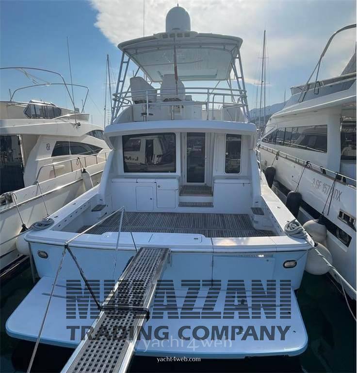 Bertram yacht 630 convertible قارب بمحرك مستعملة للبيع