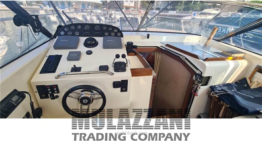 Cantiere nautico fm Fm33 hard top usato