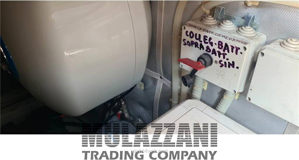 Cantiere nautico fm Fm33 hard top Barca a motore usata in vendita