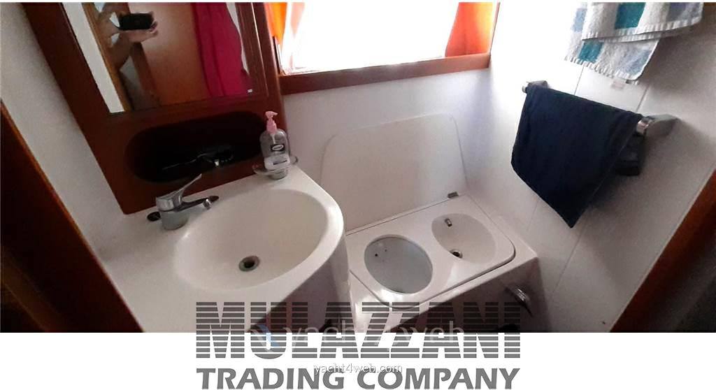 Uniesse marine Uniesse 40 sc Flybridge usato