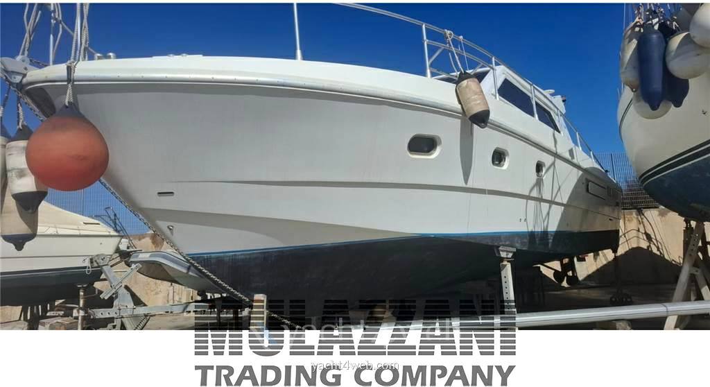 Ferretti yachts Altura 40 roadstar 