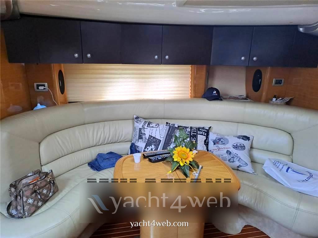 Cranchi Mediterranee 47 hard top Barco de motor usado para venta