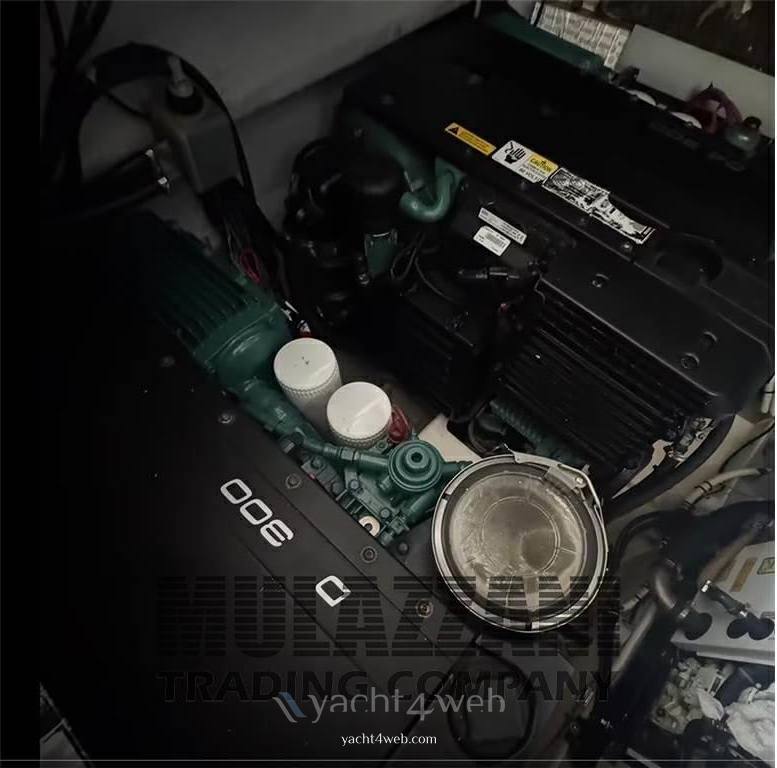 Blue ice 380 v Day cruiser usato