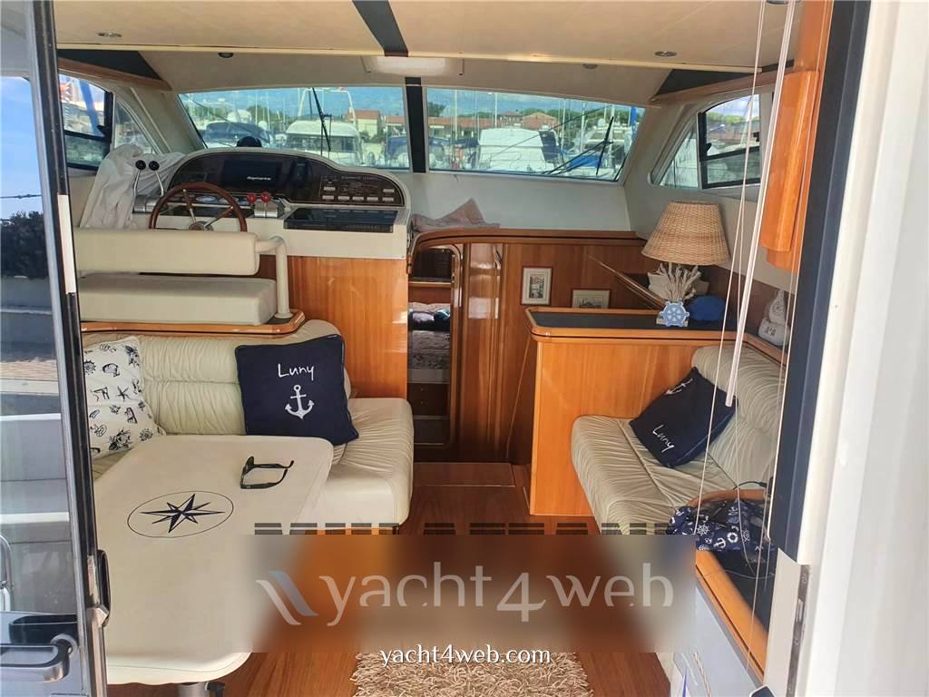 Raffaelli Levante 43 fly 2005