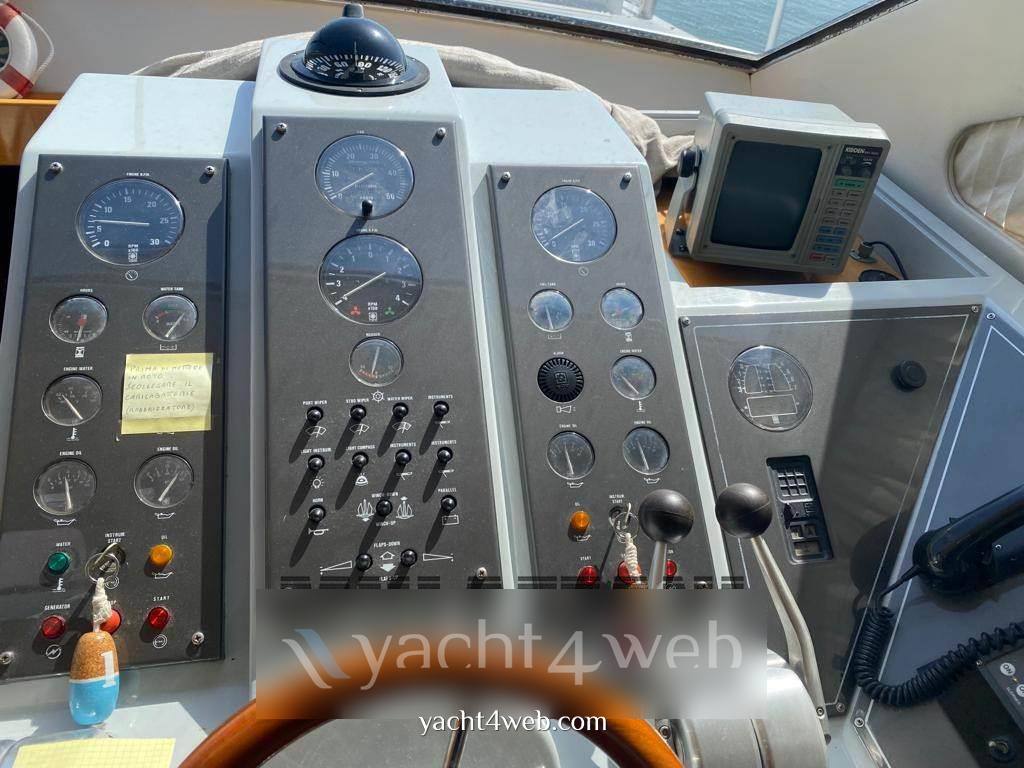 Raffaelli Storm s Flybridge