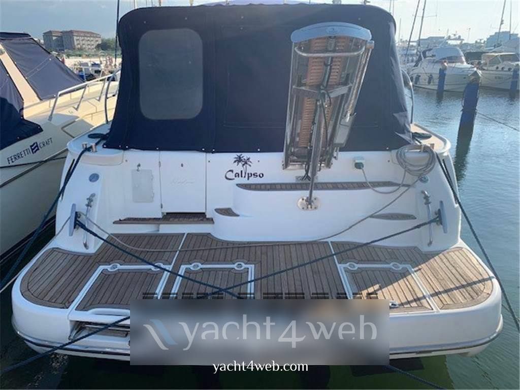 Innovazioni e progetti Mira 37 Barco de motor usado para venta