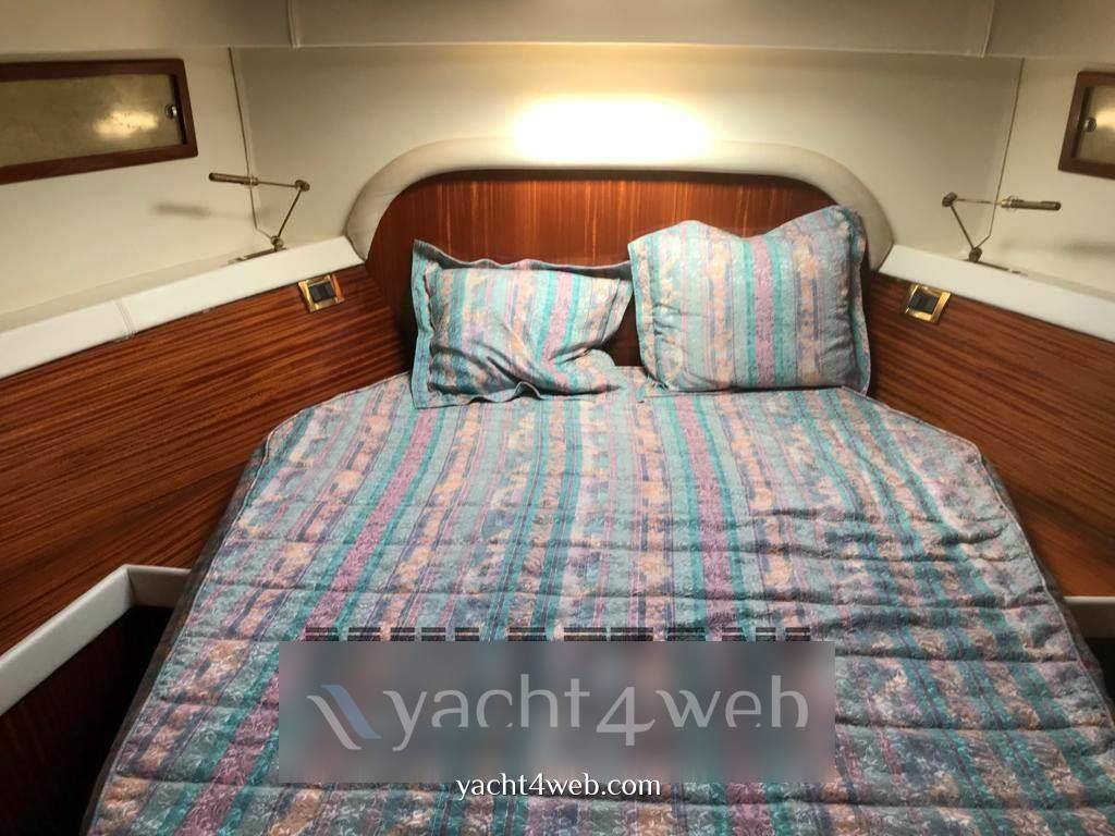 Dellapasqua Dc 14 flying bridge 