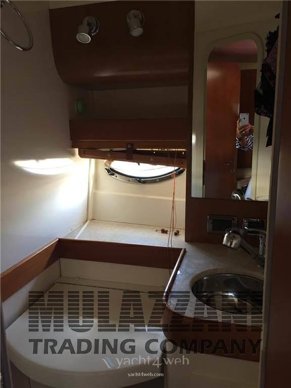 Ilver 39 spada barca a motore