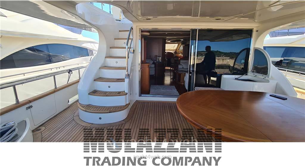 Azimut 80 flybridge Флайбридж