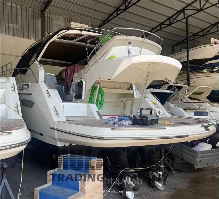 Cranchi M44 ht Barco de motor usado para venta