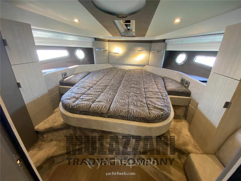 Cranchi M44 ht usado