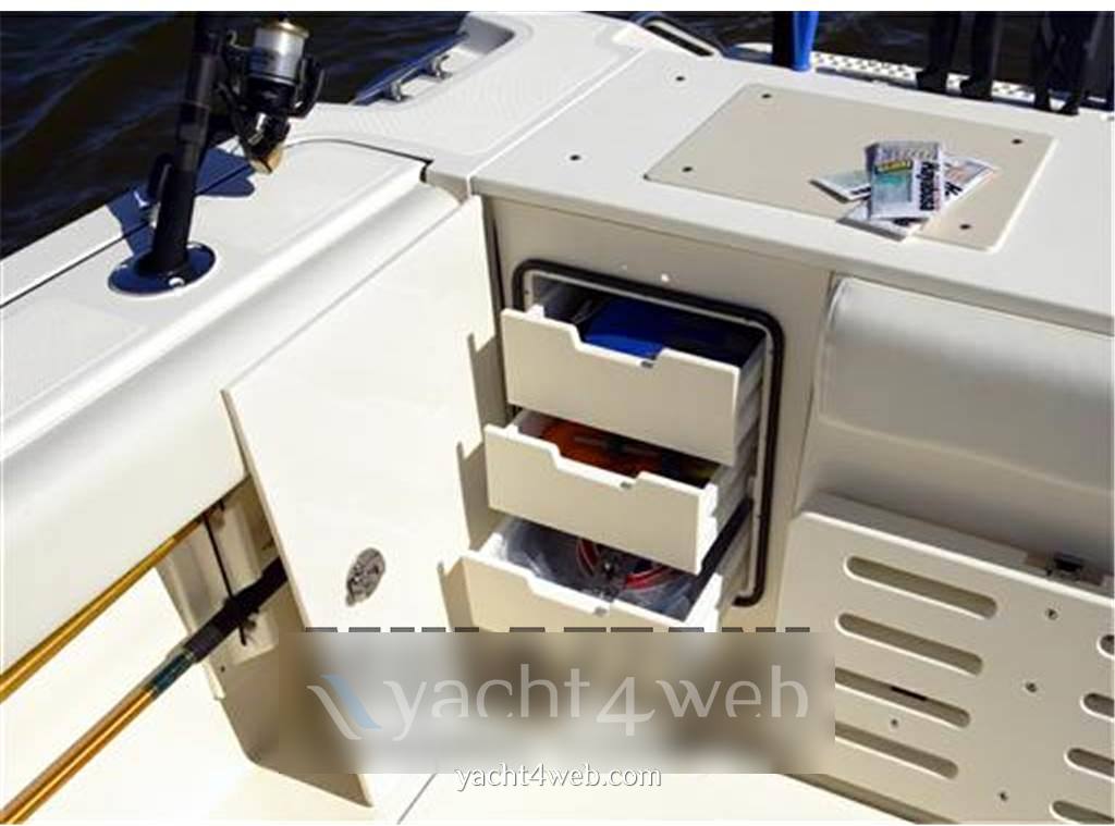 Pursuit Os 335 offshore fotografia