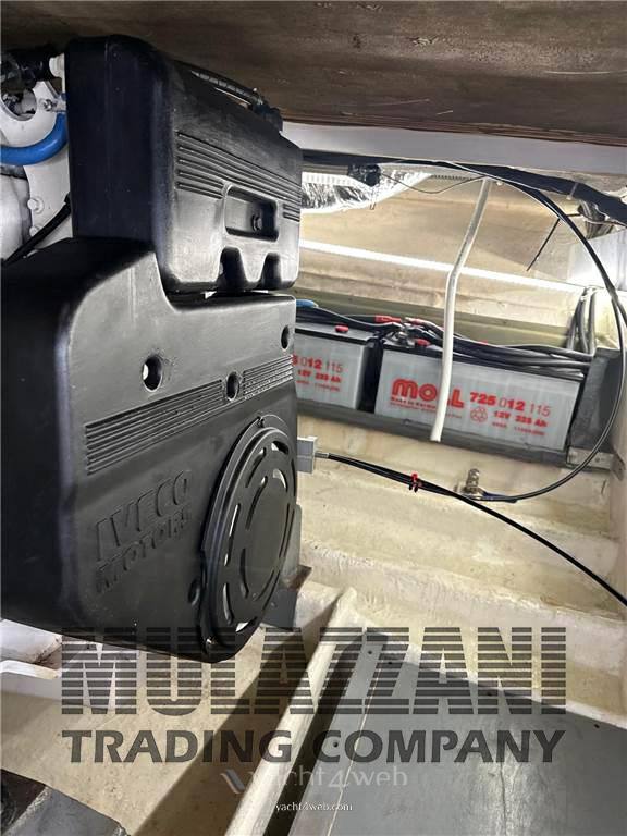 Dellapasqua Dc 10 s Barca a motore usata in vendita