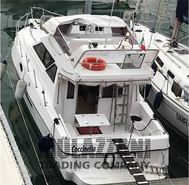 Tecnofiber Tf 32 fly Day cruiser