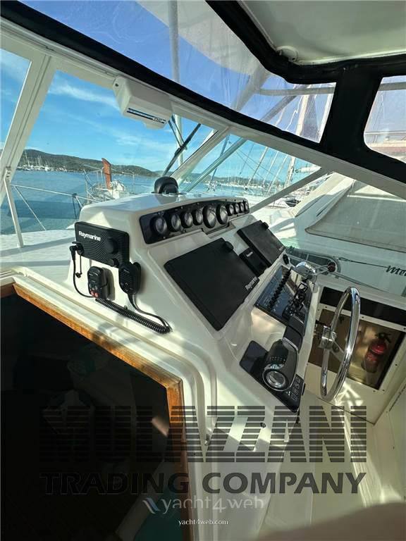 Cabo 35 express motor boat