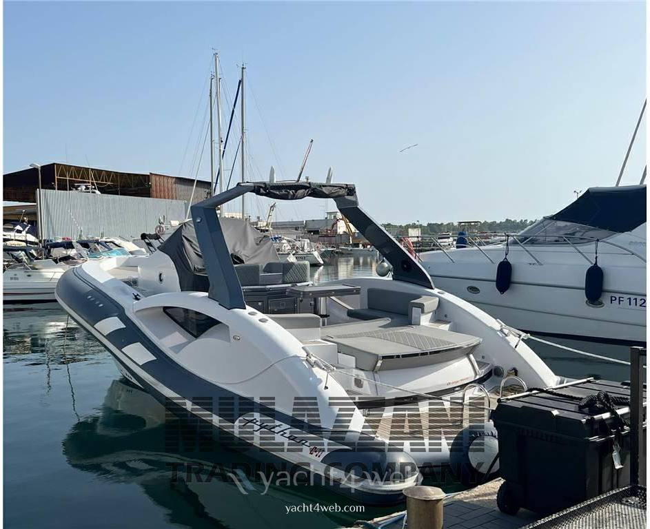 Python yacht Python c33 Inflable