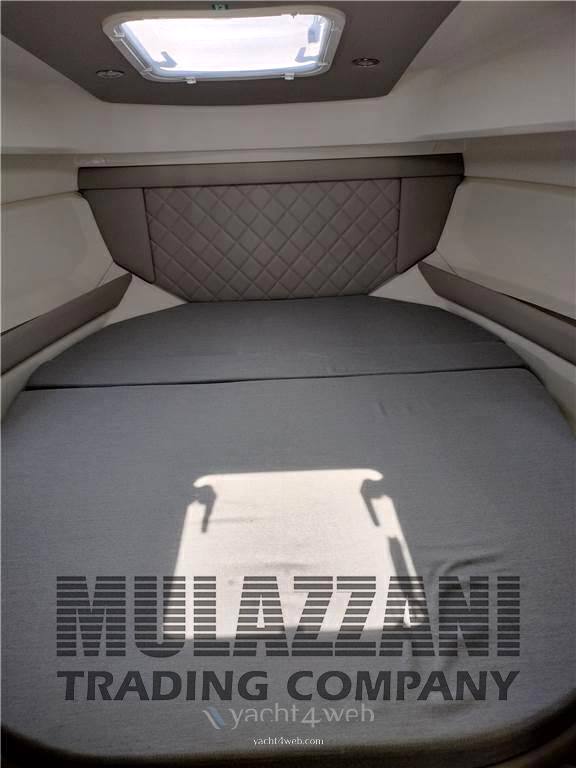 Quicksilver 905 weekend Hard top