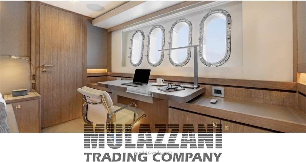 Van der valk Raised pilothhouse 2021