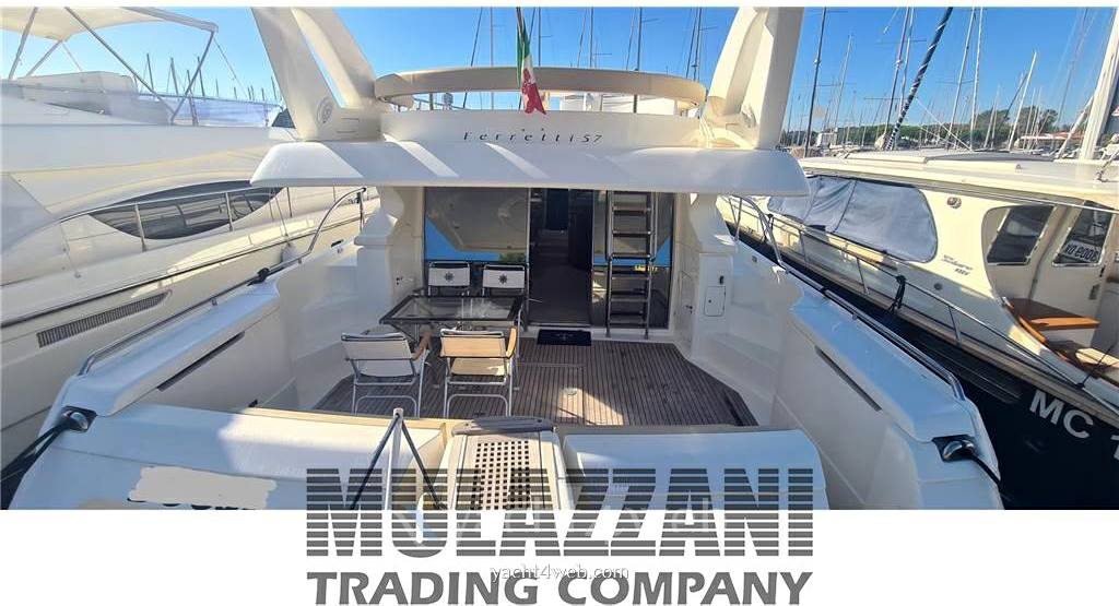 Ferretti yachts Ferretti 57' 驾驶桥楼