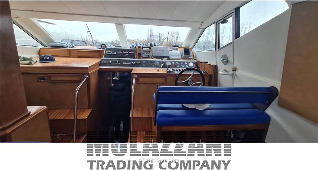 Dellapasqua Dc 14 flying bridge 机动船