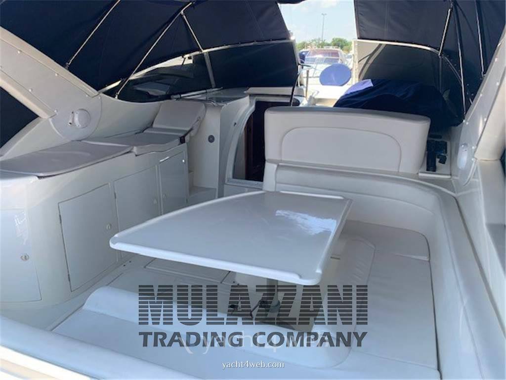 Innovazioni e progetti Mira 37 Express Cruiser verwendet